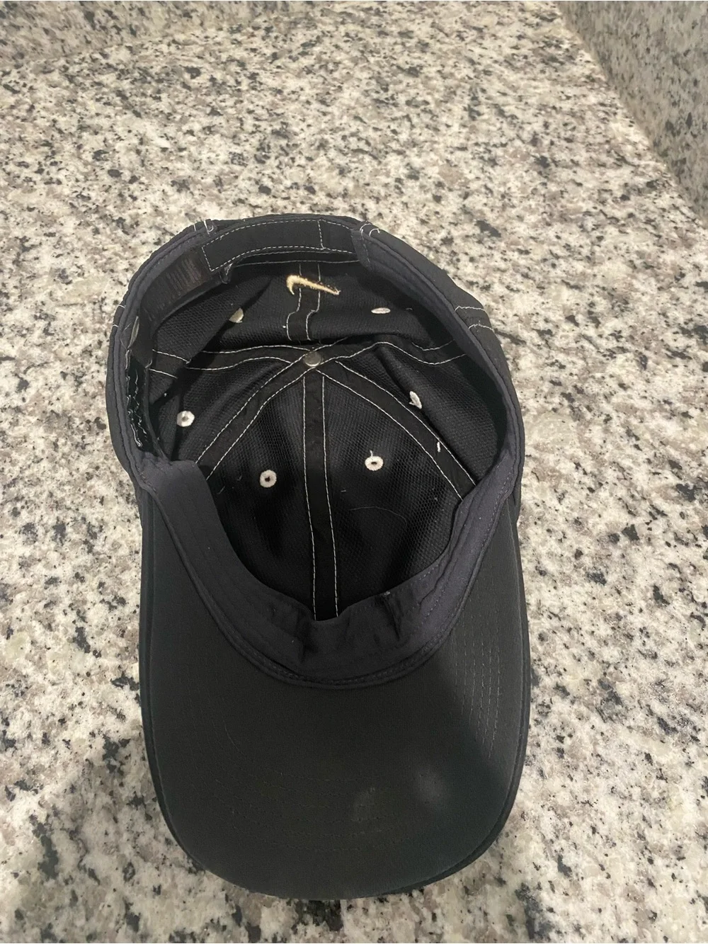 NIKE Golf Dri- Fit black baseball Cap